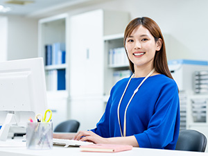 株式会社バリューゴルフ【グロース市場】 経理・総務／未経験歓迎／待遇充実／年休125日／賞与年4回