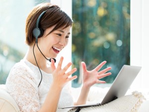 Ａｐｏｌｌｏｎ株式会社 カスタマーサポート／フルリモート／月給27万円以上／土日祝休