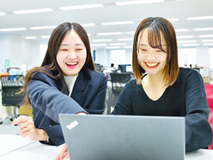 株式会社サンワシステム 一般事務／未経験歓迎／残業少／土日祝休／駅直結／賞与年2回