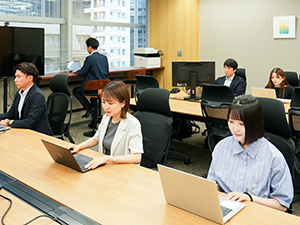 カイゼンベース株式会社 動画コンテンツ制作／未経験歓迎／リモートあり／年休130日