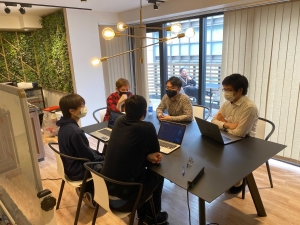 株式会社ニコシス 開発エンジニア／裁量大きく働く／フルリモート相談可／土日祝休