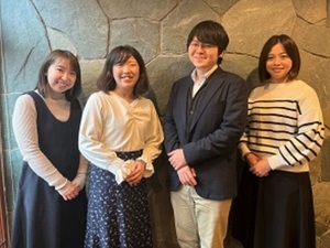 株式会社グラム 経理／年休120日以上／土日祝休み／転勤なし／賞与年2回