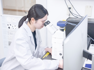 ニューアロイ株式会社 品質管理／年間休日120日／完全土日休み／実務経験不問