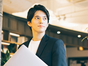 株式会社ＧＮＮテクノロジー(GNNグループ) 機電エンジニア／定着率95%／有給取得率95%／賞与年2回