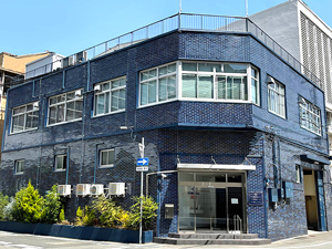 住井運輸株式会社 完全週休2日制＆年休126日！総務・経理など管理部門の総合職