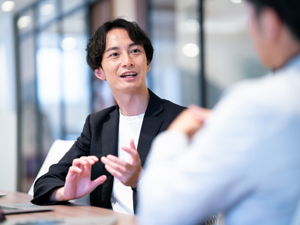 株式会社ワンダーシェアーソフトウェア テクニカルサポート／月給35万円以上／土日祝休／年休120日