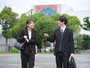 宮野医療器株式会社 医療機器営業／未経験歓迎／土日祝休／年休121日