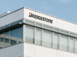 ブリヂストンソフトウェア株式会社(ブリヂストングループ) 開発・インフラエンジニア／年休120日／リモートワーク可能