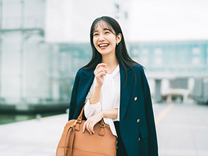 日本運行システム株式会社 事務（銀座勤務）未経験歓迎／原則定時退勤／年休120日