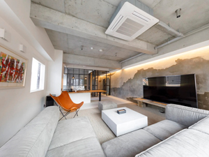 株式会社７ｇａｒｄｅｎ 自社ホテルの不動産仕入れ・開発マネージャー／年収900万円～