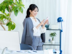 麗和コーポレーション株式会社 営業／未経験1年目で月収70万円以上の実績あり／残業なし