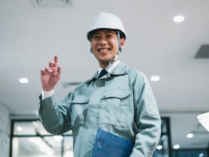 新生ビルテクノ株式会社 設備管理／直請け／原則定時退社／完全週休2日／賞与年2回