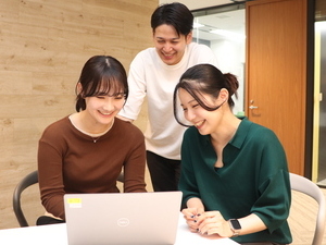 株式会社家づくり本舗 事務スタッフ／年間休日125日／基本定時退社／風通し良好