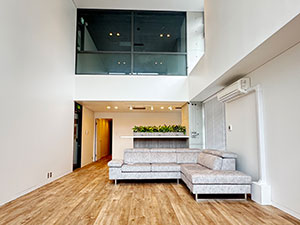 株式会社ｔｏｒｉｏ 経理事務／基本給29万円～／年間休日125日／資格手当あり