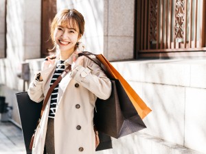 ＳｏｃｉｏＦｕｔｕｒｅ株式会社 運営サポート／未経験歓迎／服装・髪色自由／年休実質129日