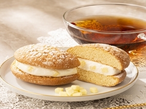 株式会社亀屋万年堂(シャトレーゼグループ) 事務スタッフ（総務・経理）／老舗お菓子メーカー／手当充実