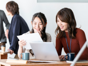 弁護士法人立川・及川・野竹法律事務所 事務職／未経験歓迎／年間休日125日／完全週休2日制