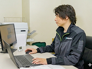 株式会社本間解体工業 解体工事施工管理／未経験から月給28万円～！資格取得支援あり