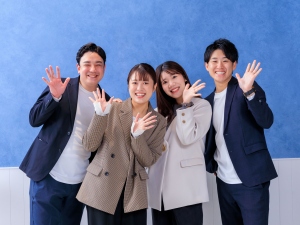 ＦＩＤＩＡ　ＳＯＬＵＴＩＯＮＳ株式会社(ＦＩＤＩＡグループ) キャリアアドバイザー／ホワイト企業認定／賞与年2回／土日祝休