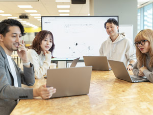 ＬＩＮＥヤフー株式会社【プライム市場】 仙台勤務／リモートワークで働ける経理事務スタッフ／未経験歓迎