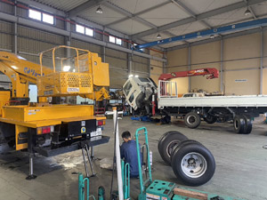 株式会社ディーオーエス 自動車整備士／土日祝休み／年間休日126日／有給100％消化