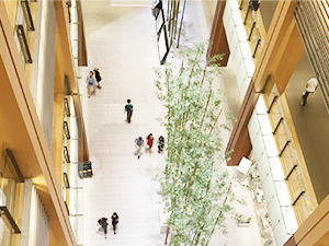 ラミコジャパン株式会社 施設の管理スタッフ／土日祝休／完全週休2日／年間休日120日