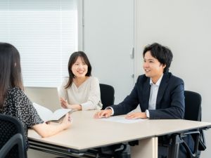 ＷＤＢココ株式会社【グロース市場】(WDBホールディングスグループ) 医薬品開発支援サービスの営業／未経験OK／新しい価値を提供