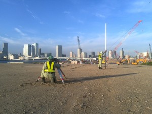 ビッグ測量設計株式会社 測量スタッフ／9割未経験／平均年収575万円／年休122日