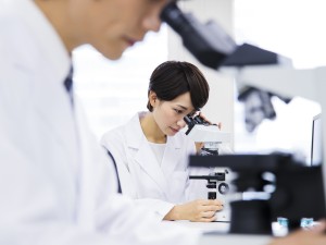 株式会社エーゼット 潤滑油の研究開発職／業種未経験歓迎／土日休み／転勤なし