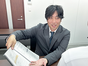 株式会社浪速管理 賃貸マンション管理業務／学生向け物件の担当／完全週休二日制