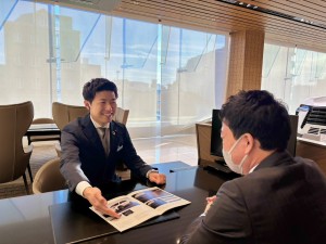 神戸トヨペット株式会社 レクサスのセールスコンサルタント／おもてなし営業／連休あり