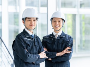 株式会社エーディーケー 電気工事士／日勤のみ／基本土日祝休／残業月15H／賞与年2回