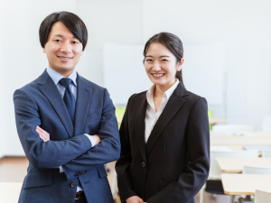 株式会社不動産ガイド 営業系総合職（管理・売買）／未経験可／完休2日制／残業少なめ