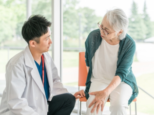 社会福祉法人神奈川県匡済会 地域包括支援センターの相談員／未経験OK／残業月20h未満