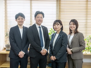 株式会社ＳＯＳＯＧｏｏホールディングス／SOSOGoo Holdings Corp.（グループ会社／株式会社ソソグー不動産） 賃貸管理事務／未経験歓迎／福利厚生充実／年間休日120日以上