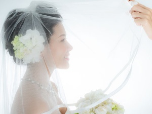 株式会社京屋 ブライダルヘアメイクスタイリスト／ブランクOK／賞与年2回