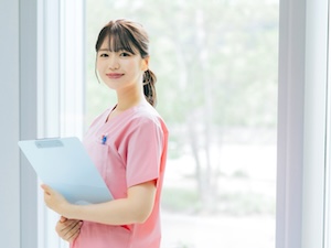 上社眼科 医療事務／未経験歓迎／月給20万円~・賞与2回／福利厚生充実