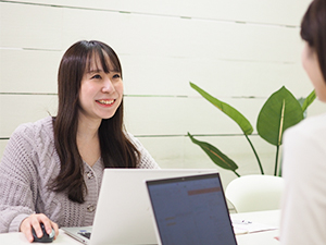 株式会社ピーアンドエム 事務スタッフ／未経験歓迎／残業月10時間以下／リモートあり