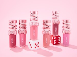 株式会社Ｒａｉｎｍａｋｅｒｓ（＆be／CipiCipi／Wonjungyo） コスメブランド企画系総合職／服装自由／土日祝休み