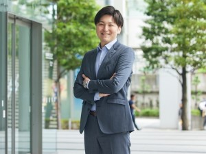 ＳｏｃｉｏＦｕｔｕｒｅ株式会社 コンサル営業／チームセールス／土日祝休／月給34.8万円～