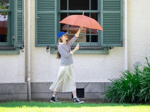 株式会社アセント 傘やレイン雑貨の商品企画・営業／20代活躍中／年休128日