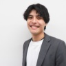 前職／アパレル販売員