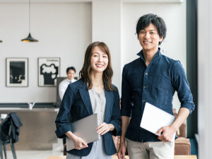 弁護士法人Ａｕｔｈｅｎｓｅ法律事務所 人事／完全週休2日／土日祝／年休120日以上／福利厚生充実