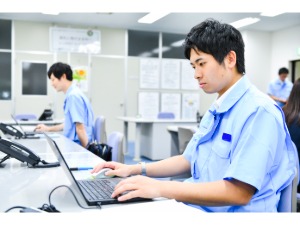 ホンダ運送株式会社 HONDA LOGISTIC SERVICE 本社経理（チーフ採用）「賞与5ヶ月分以上」年収500万円台可