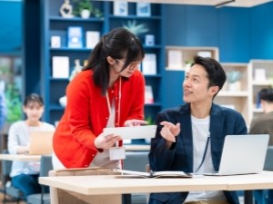 株式会社システムトーク 業務アプリエンジニア／常駐なし／年休123日／リモート相談可