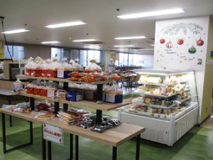 山崎製パン株式会社（横浜第二工場）【プライム市場】 ヤマザキのパンを作る仕事／転勤なし／家族・住宅手当あり