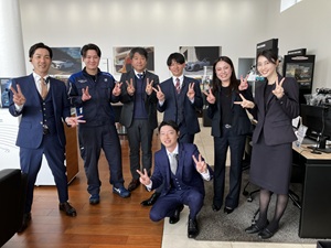 株式会社モトーレン神戸(GLIONグループ) BMWサポートスタッフ／未経験歓迎／年休119日／賞与年2回