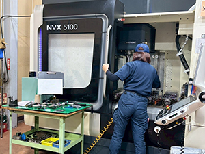 株式会社武芸川精工 機械オペレーター／未経験OK／手当充実＆賞与有／独自待遇有