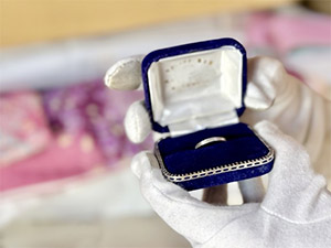 合同会社モテモテ 買取営業／未経験歓迎／月給30万円～／残業ほぼ０／面接1回