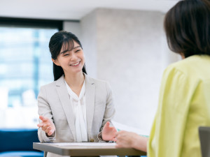 株式会社ＫＡＣテクノ(グループ会社／株式会社ケー・エー・シー) 両面型人材営業職／未経験歓迎／土日祝休／年休125日